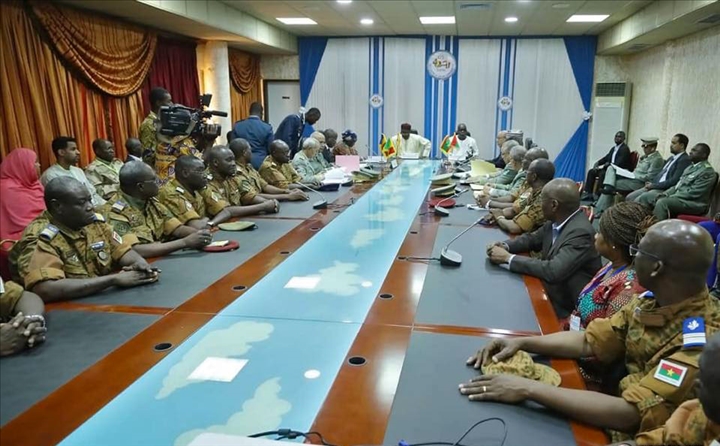 5e sommet du G5 Sahel: les ministres en charge de la défense passent en revue le bilan de la présidence du Niger